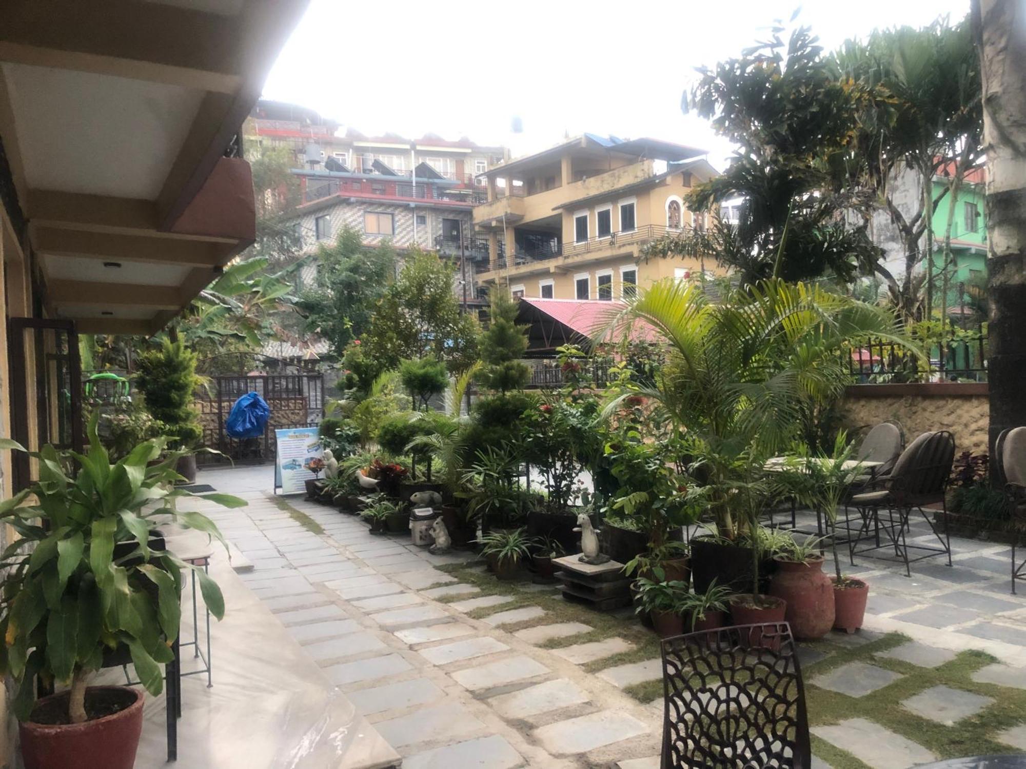 Hotel Mandala Pokhara Exterior foto